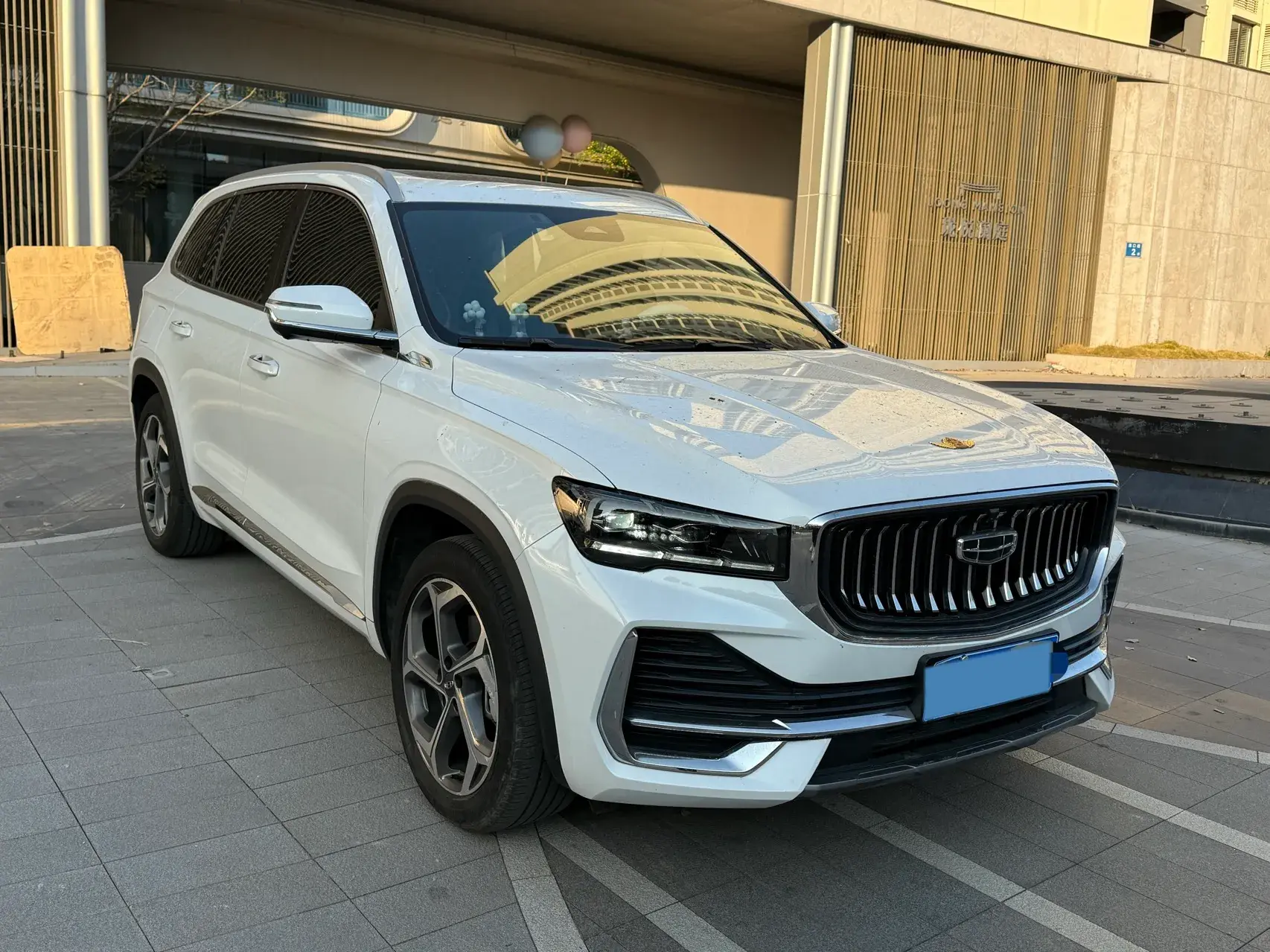 2021 GEELY MONJARO thumbnail 3