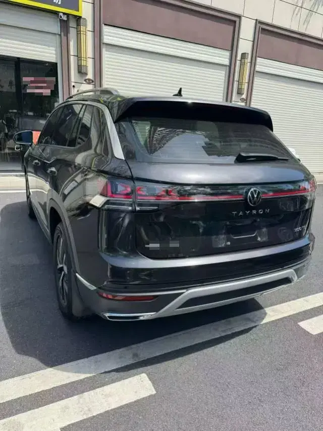 2024 VOLKSWAGEN TAYRON thumbnail 2