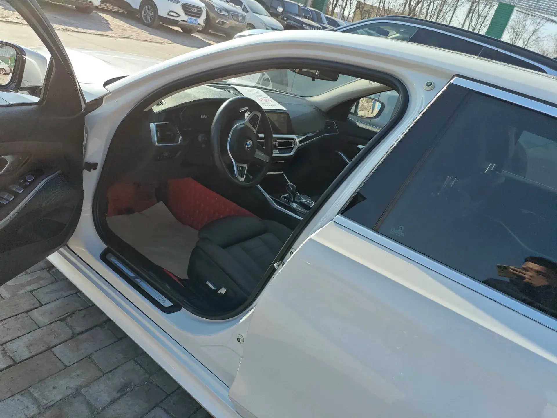 2020 BMW 3 thumbnail 4