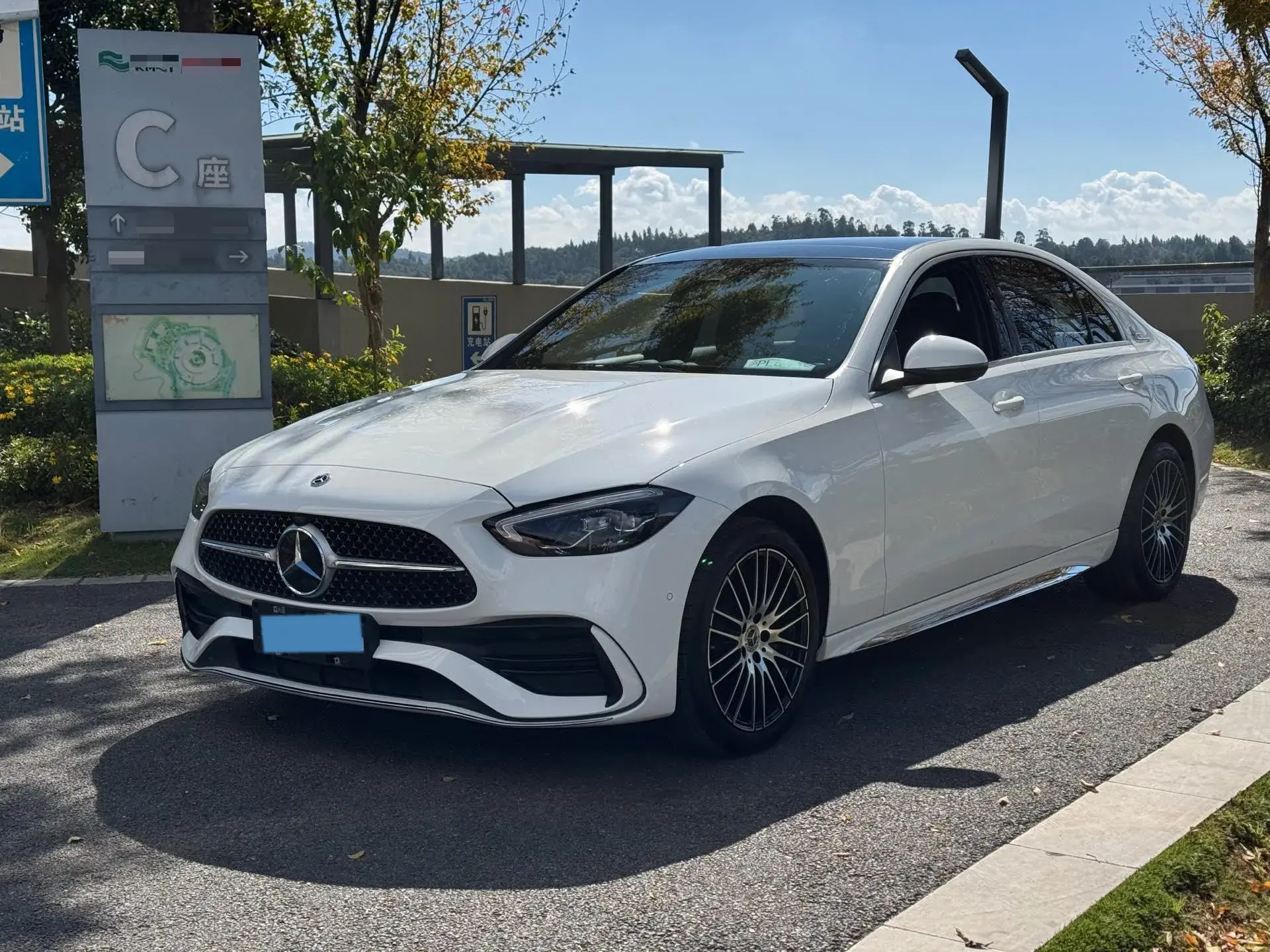 2023 MERCEDES-BENZ C view 1