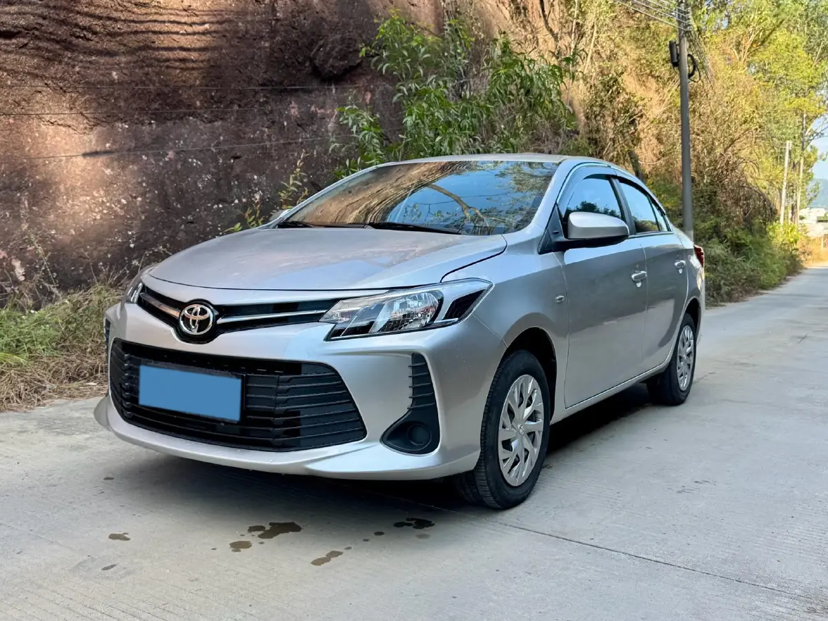 2021 Toyota Vios 1.5L 112HP L4 CVT