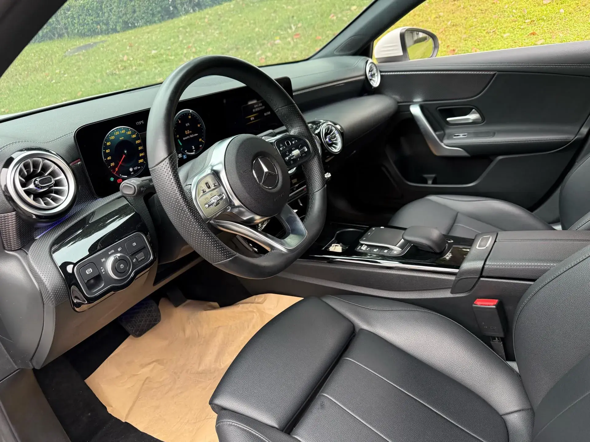 2022 MERCEDES-BENZ A thumbnail 4