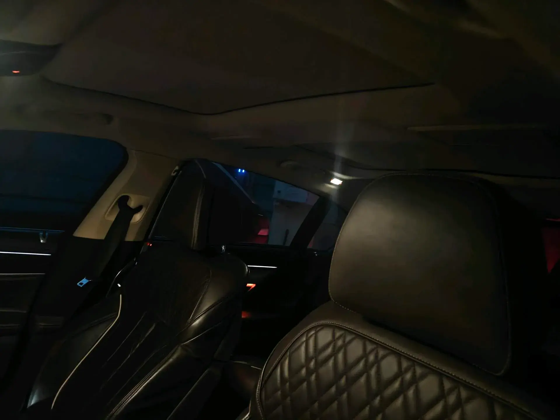 2019 BMW 7 thumbnail 4