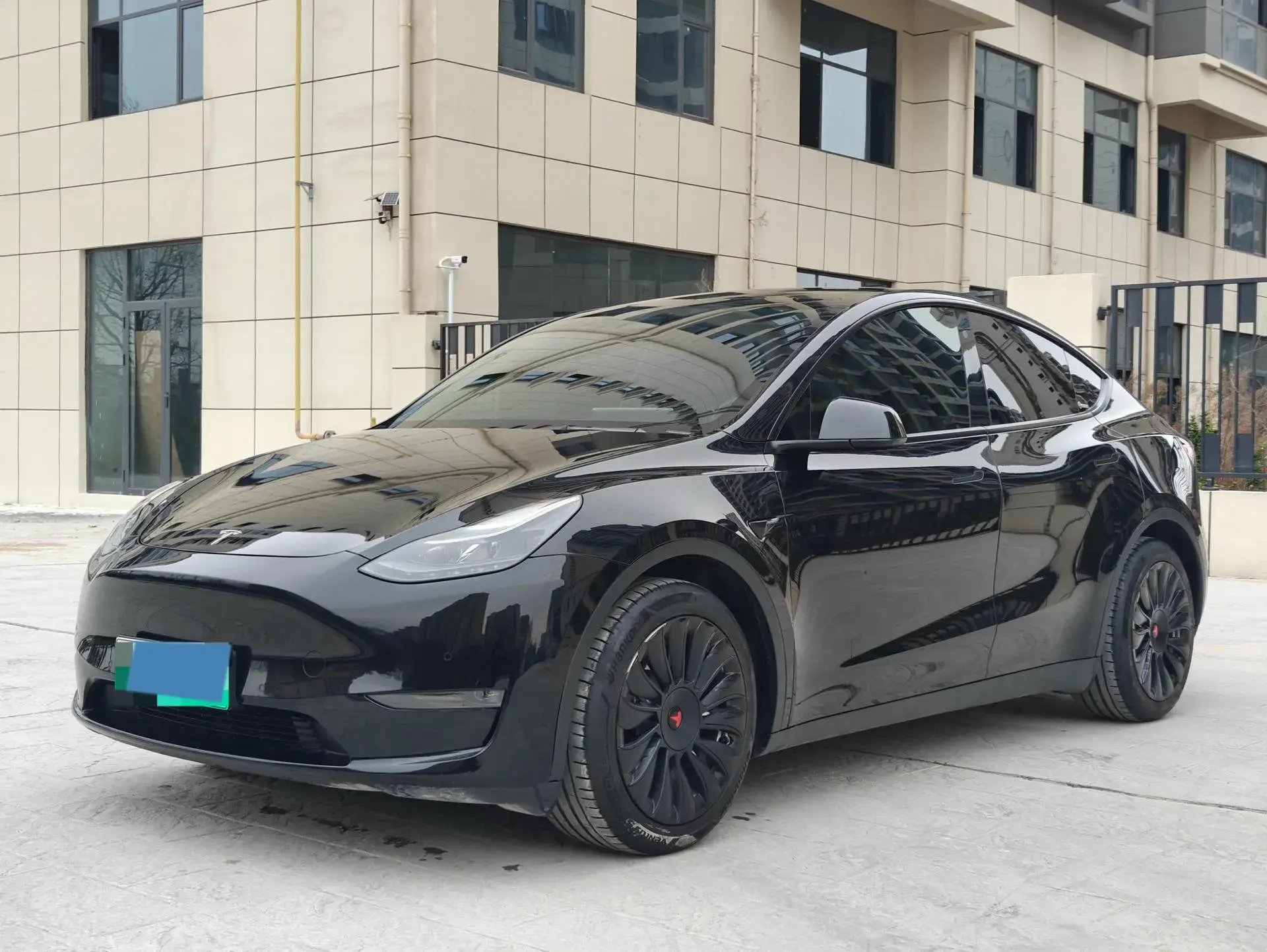 2021 TESLA MODEL view 1