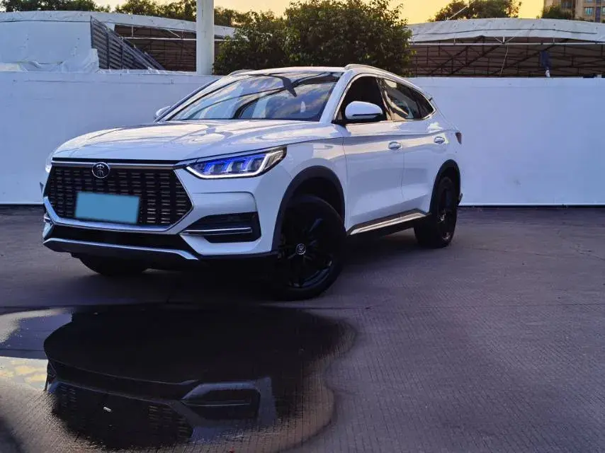 2020 BYD SONG view 1