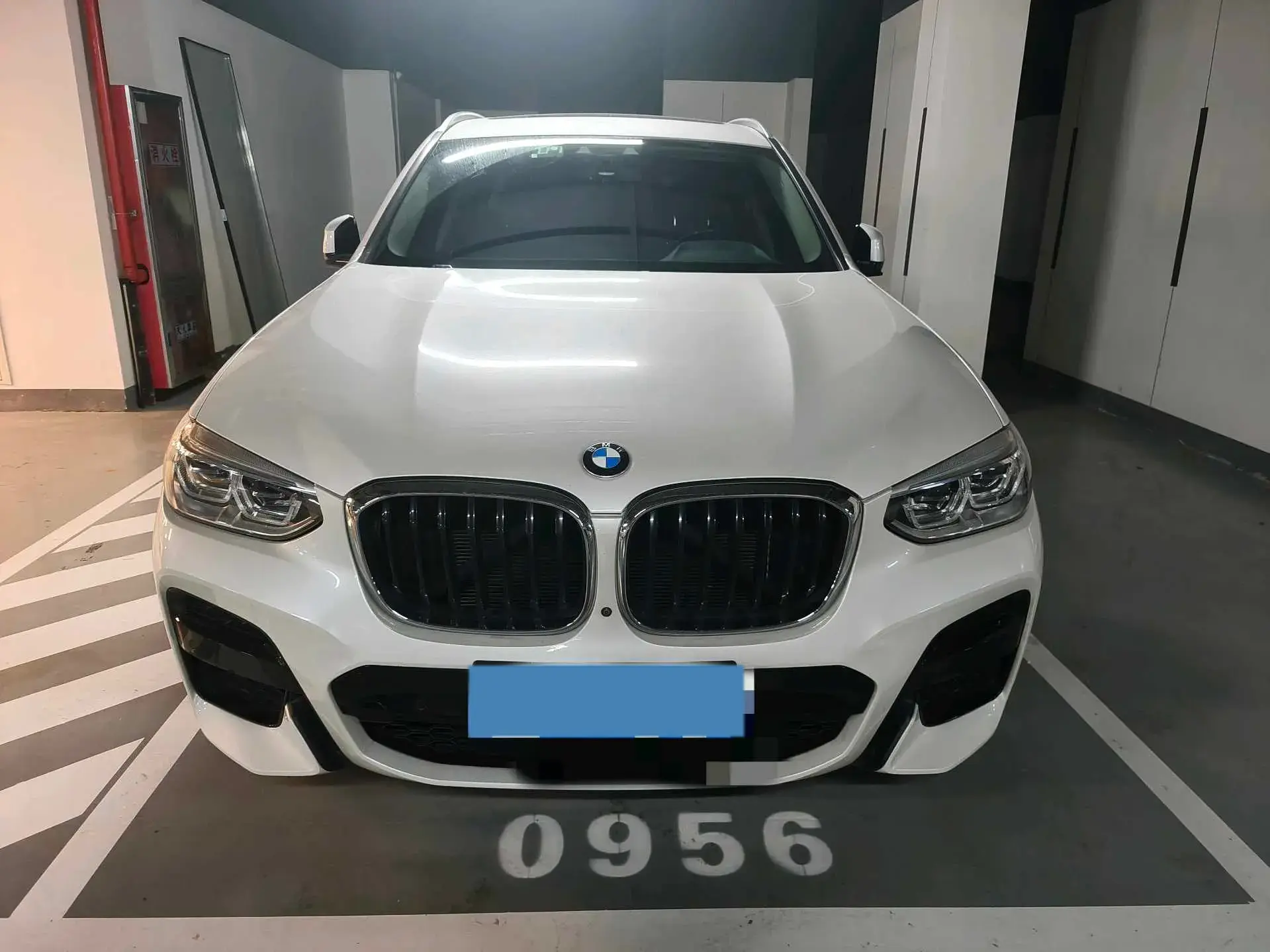2021 BMW X3 thumbnail 2
