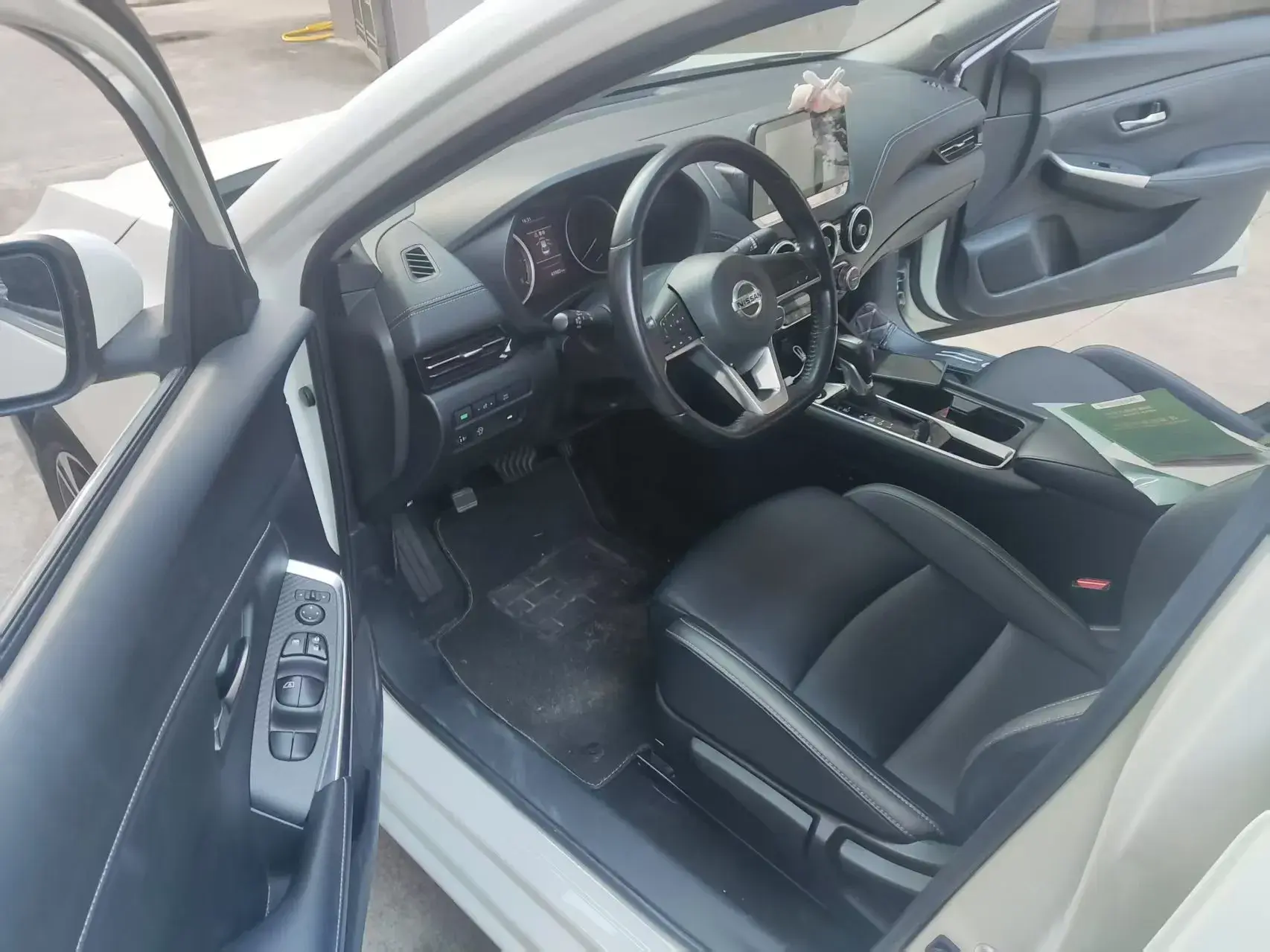 2020 NISSAN SYLPHY thumbnail 2