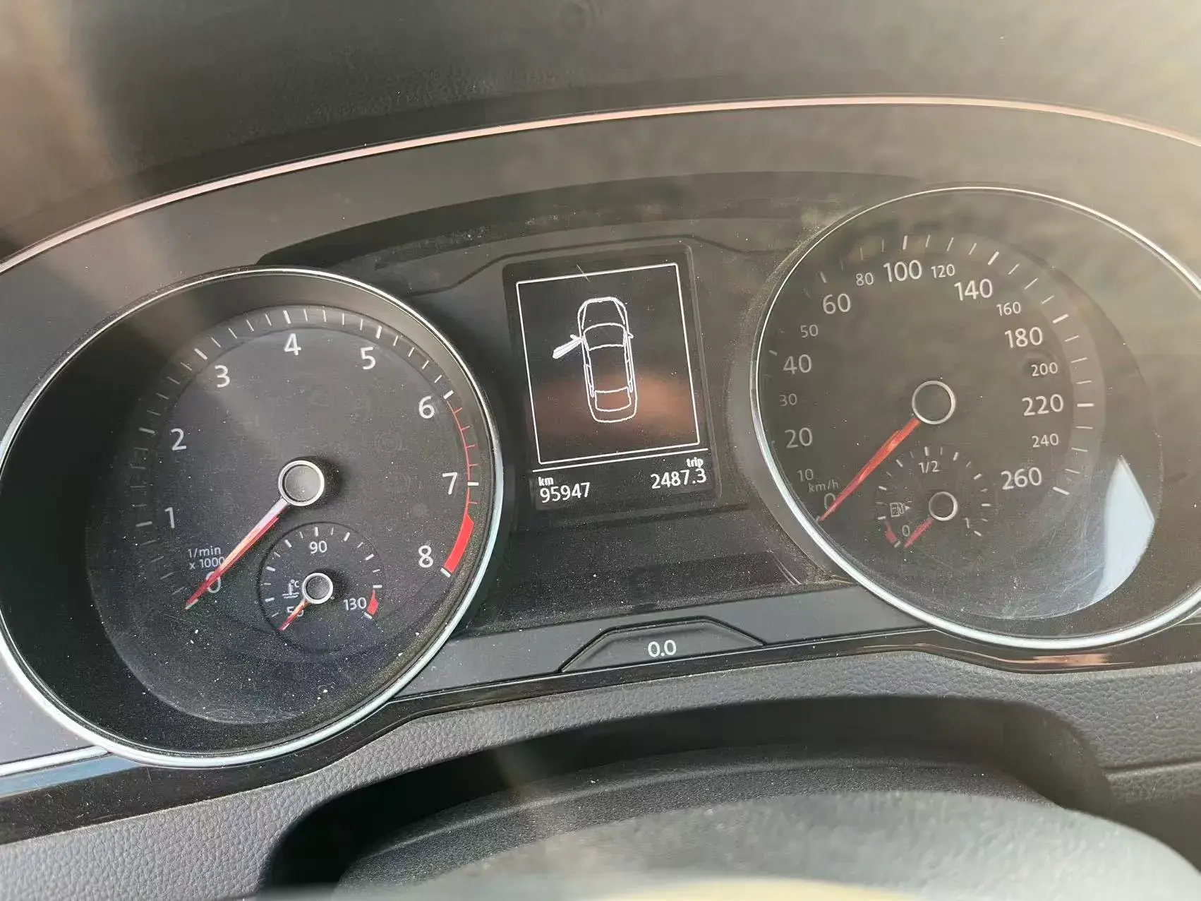 2018 VOLKSWAGEN MAGOTAN thumbnail 3