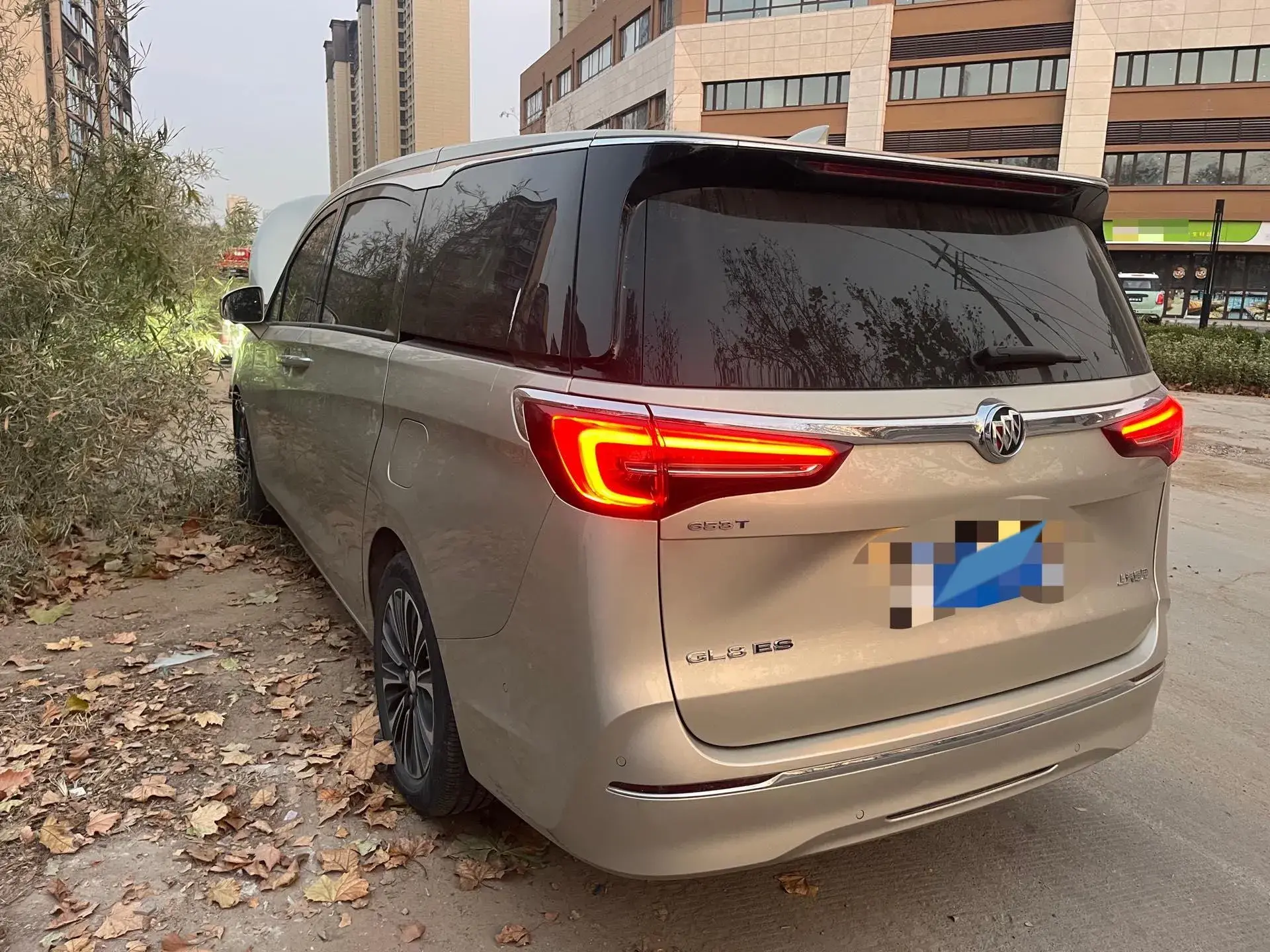 2022 BUICK GL8 thumbnail 3