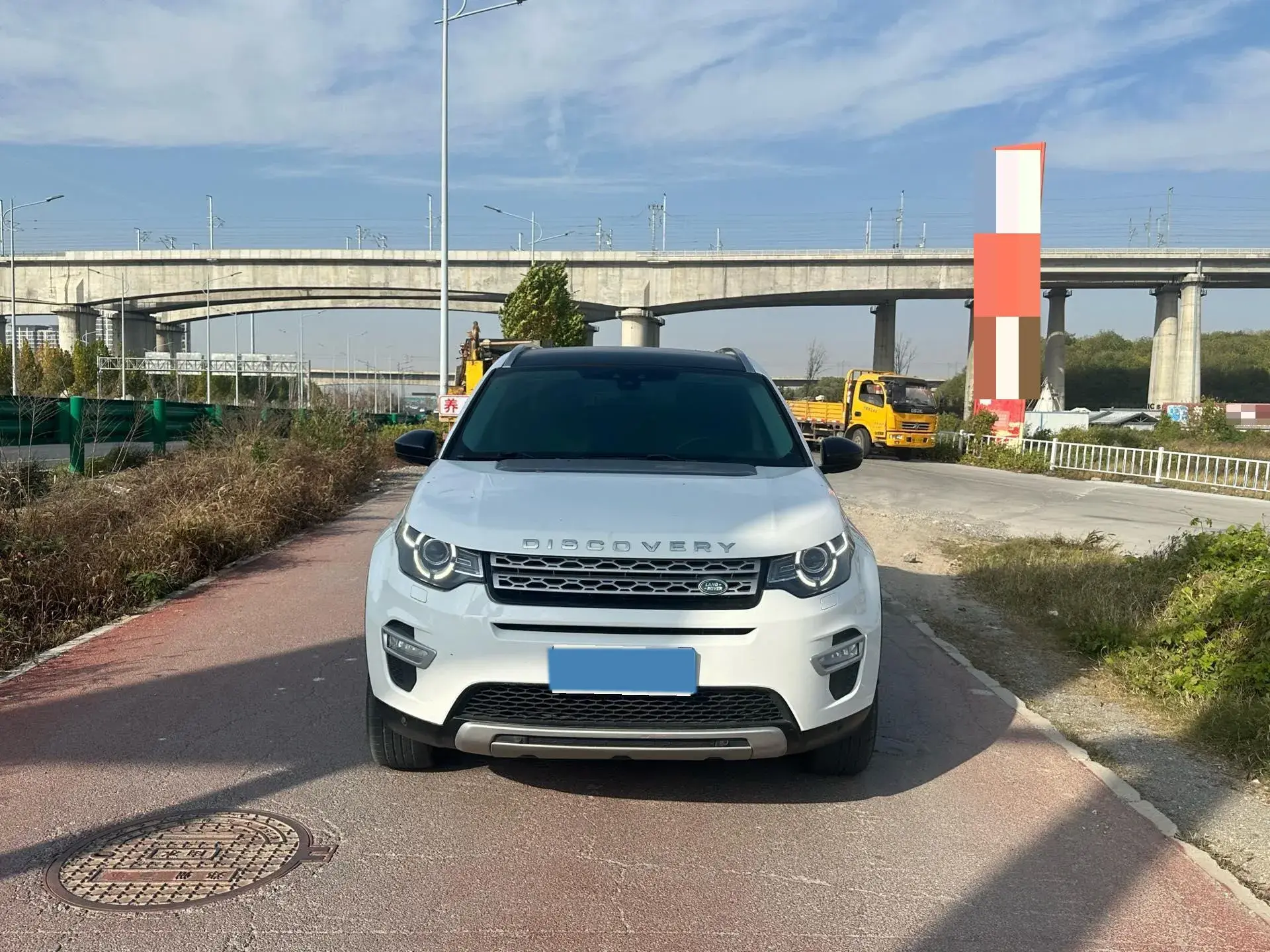 2018 LAND ROVER thumbnail 2