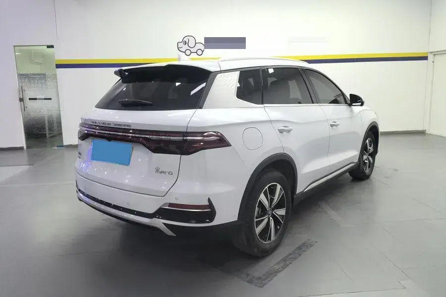 2022 BYD SONG thumbnail 3