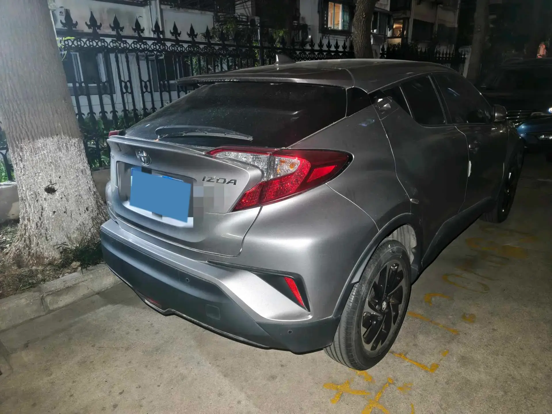 2018 TOYOTA IZOA thumbnail 3