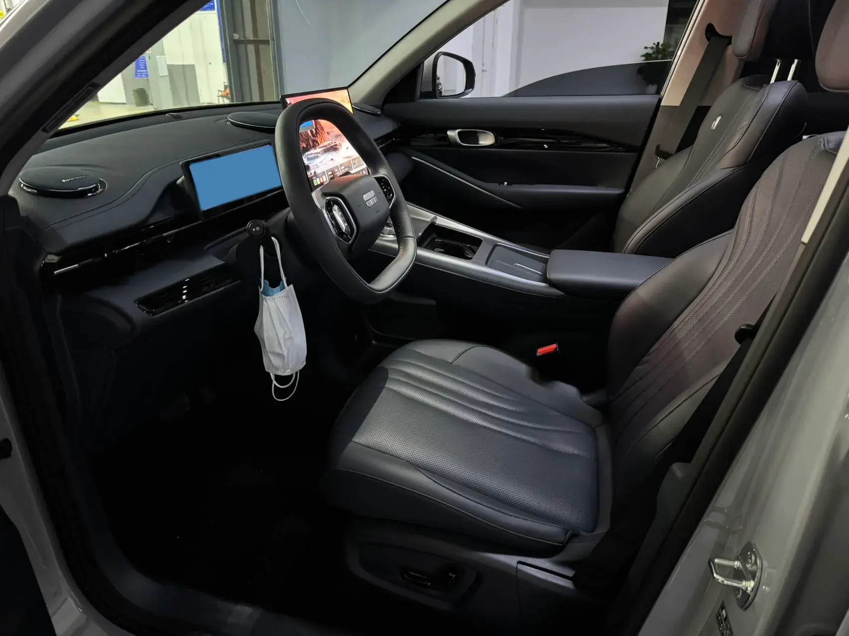 2024 GEELY GALAXY thumbnail 4