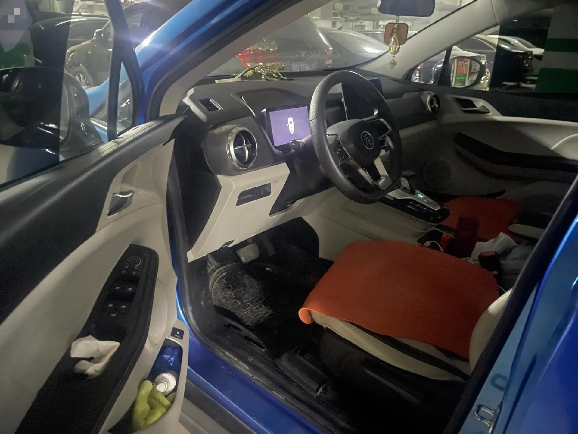 2021 BYD YUAN thumbnail 2