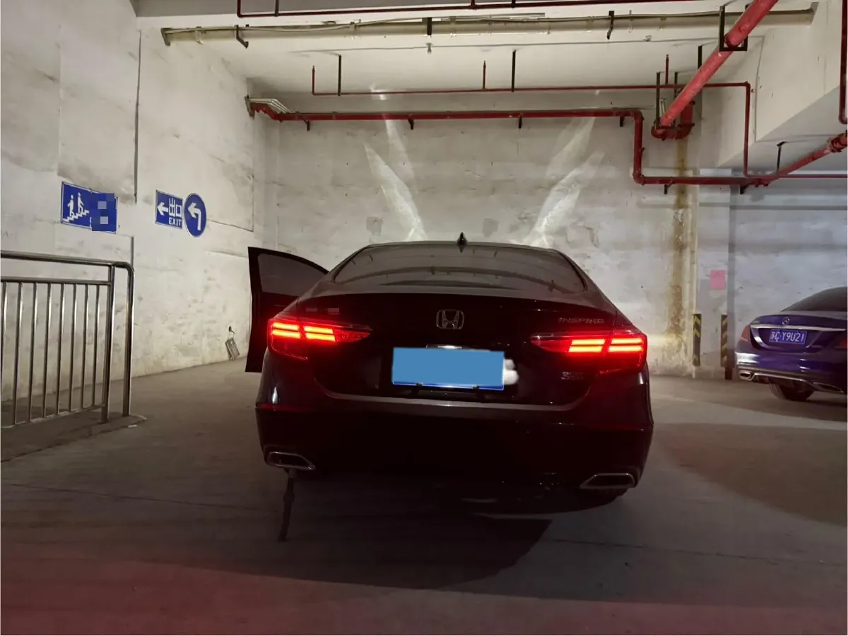 2022 Honda Inspire 1.5T 194HP L4 CVT,autocango,china used car exporter,china ev exporter,chinese used car exporter,chinese used ev exporter