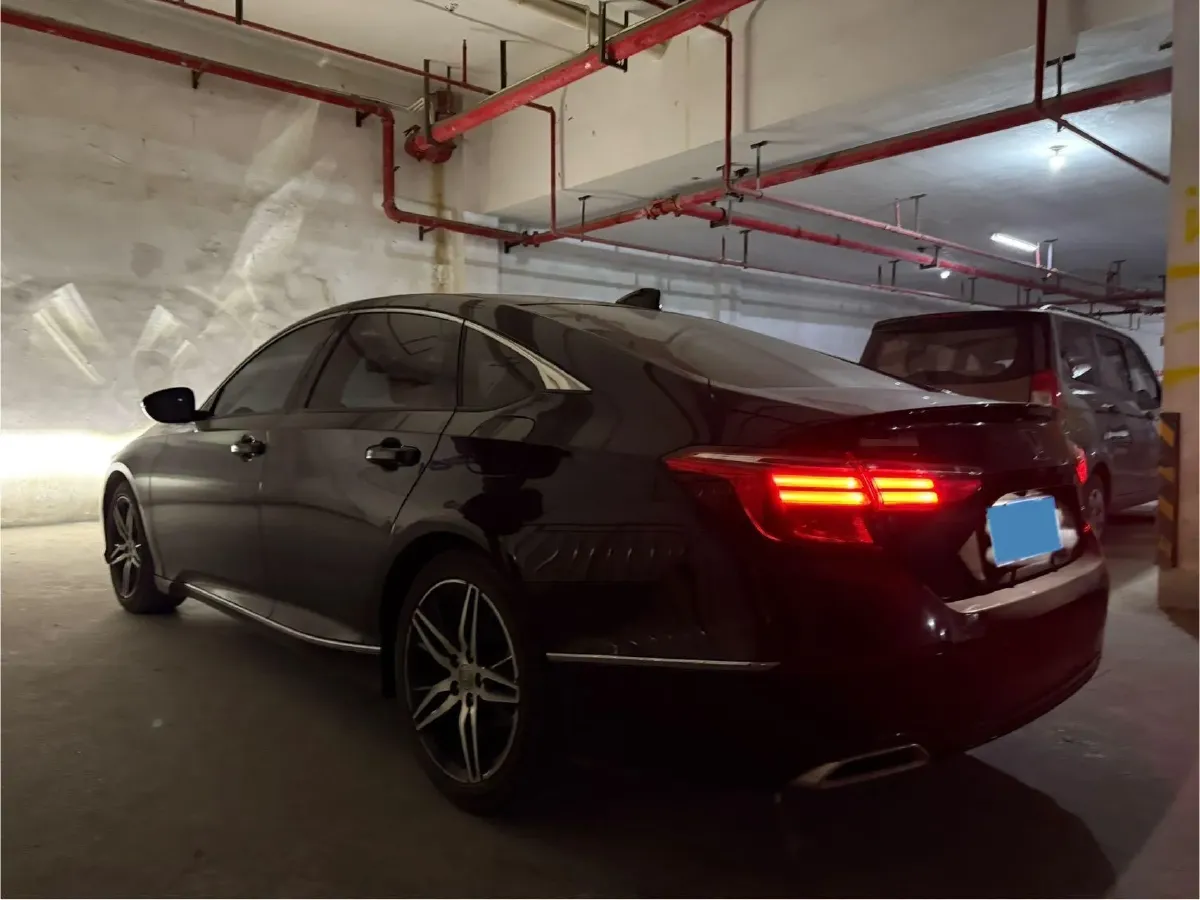 2022 Honda Inspire 1.5T 194HP L4 CVT,autocango,china used car exporter,china ev exporter,chinese used car exporter,chinese used ev exporter