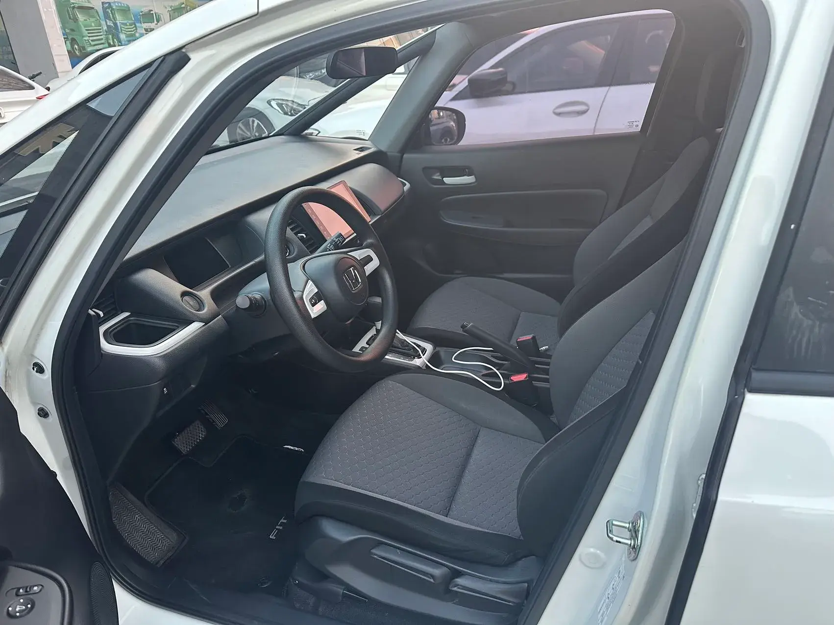 2021 HONDA FIT thumbnail 3