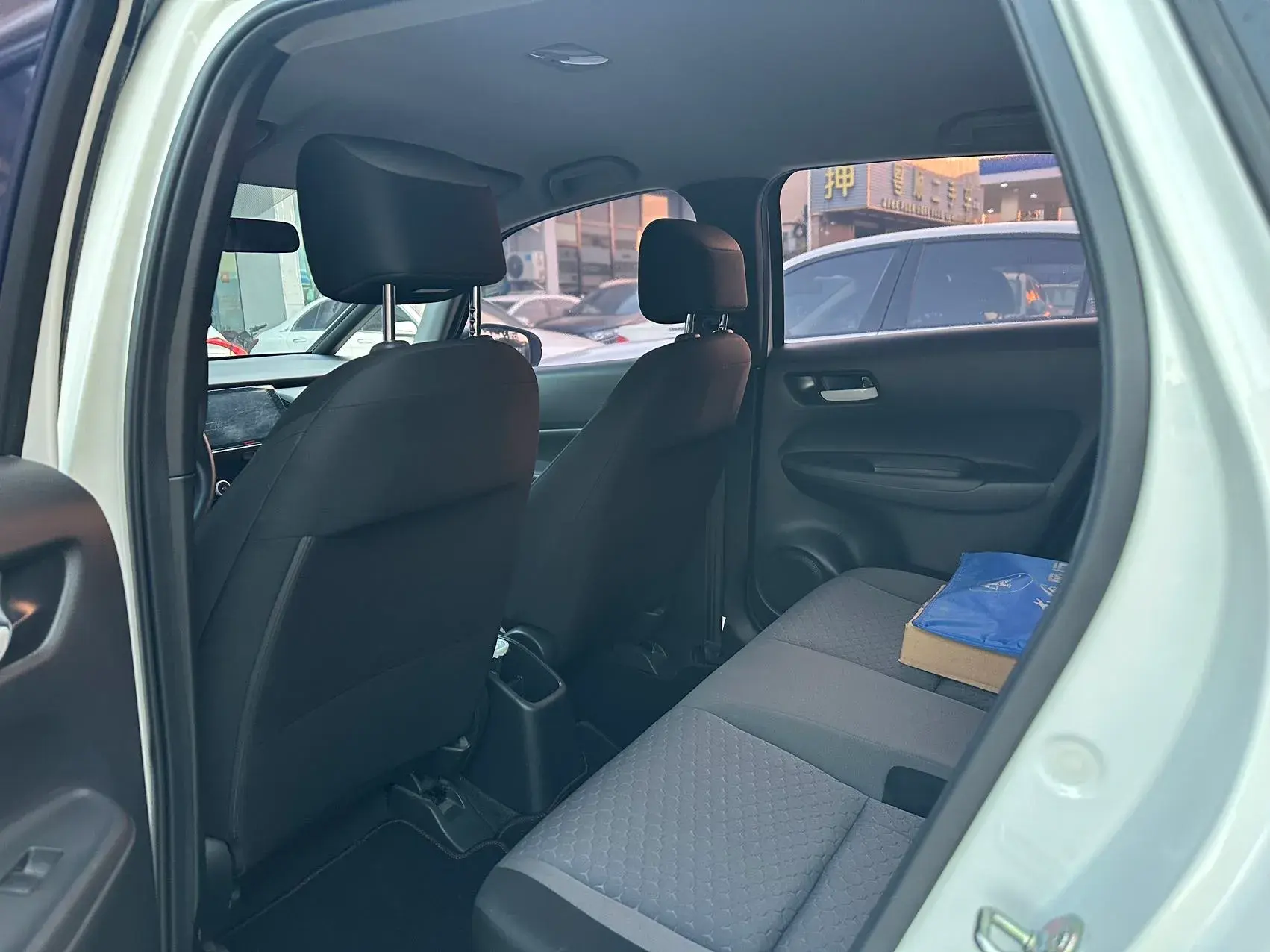 2021 HONDA FIT thumbnail 4