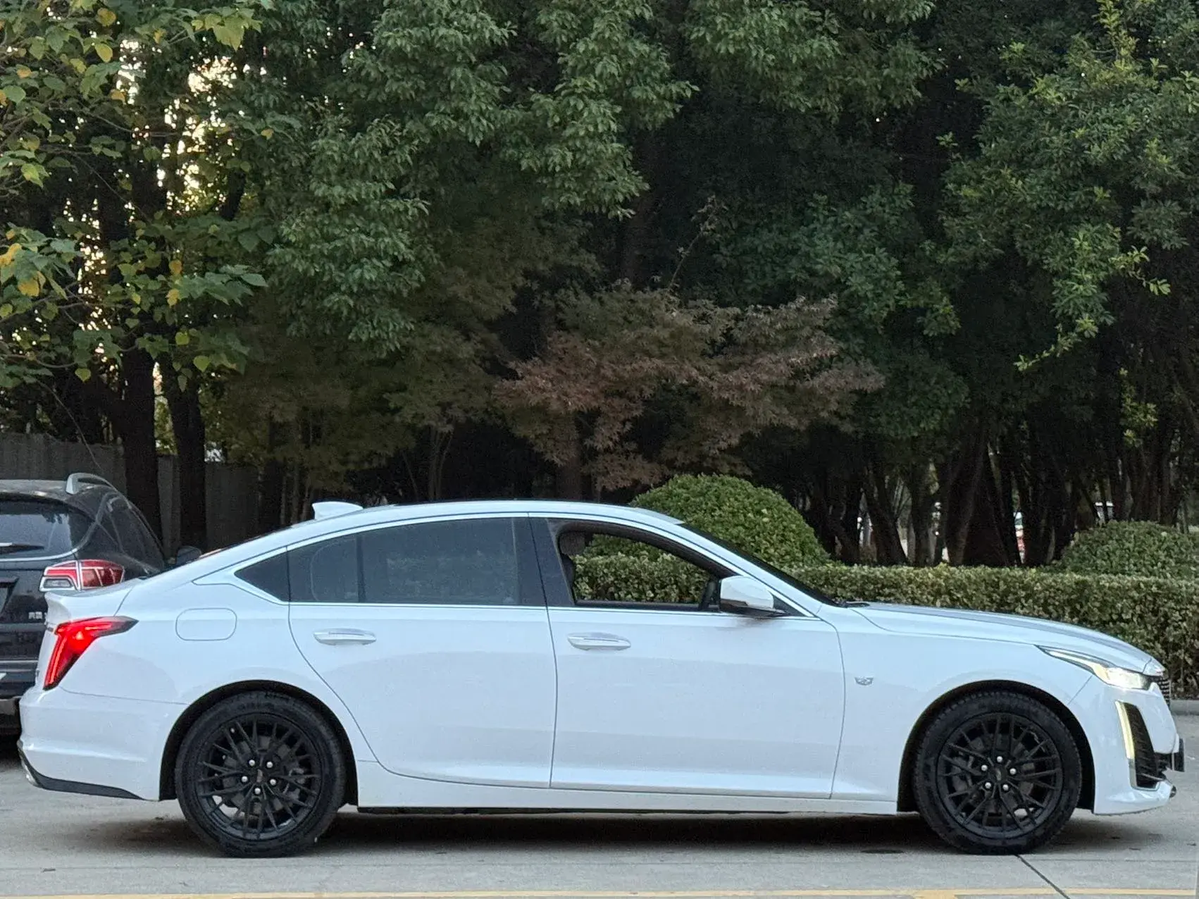 2021 CADILLAC CT5 thumbnail 3