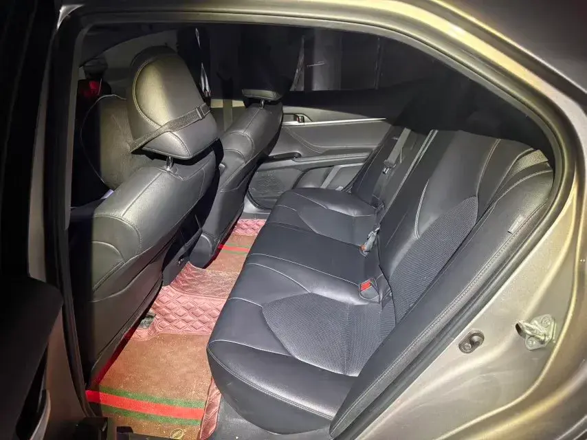 2021 TOYOTA CAMRY thumbnail 3