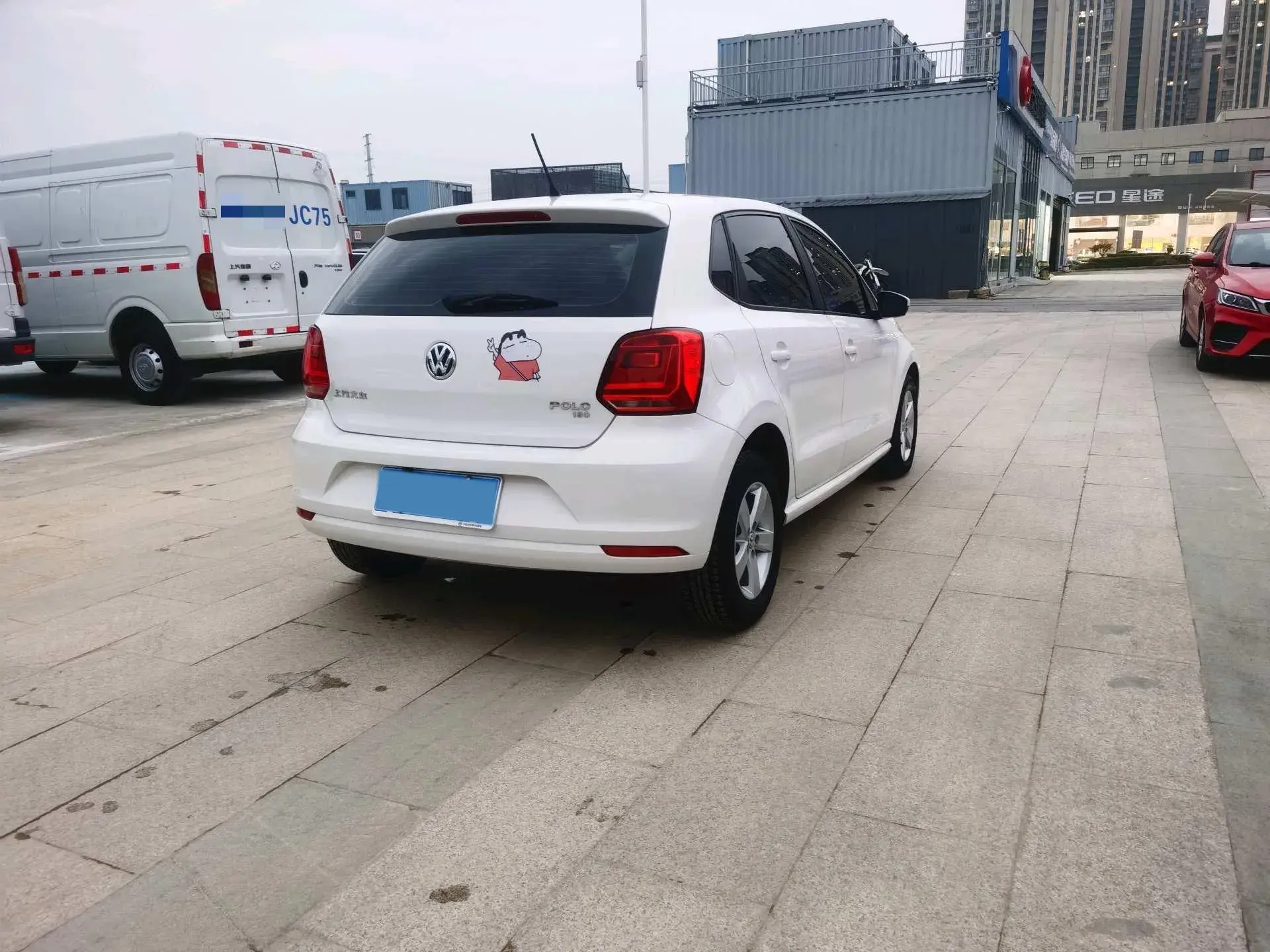 2018 VOLKSWAGEN POLO thumbnail 4