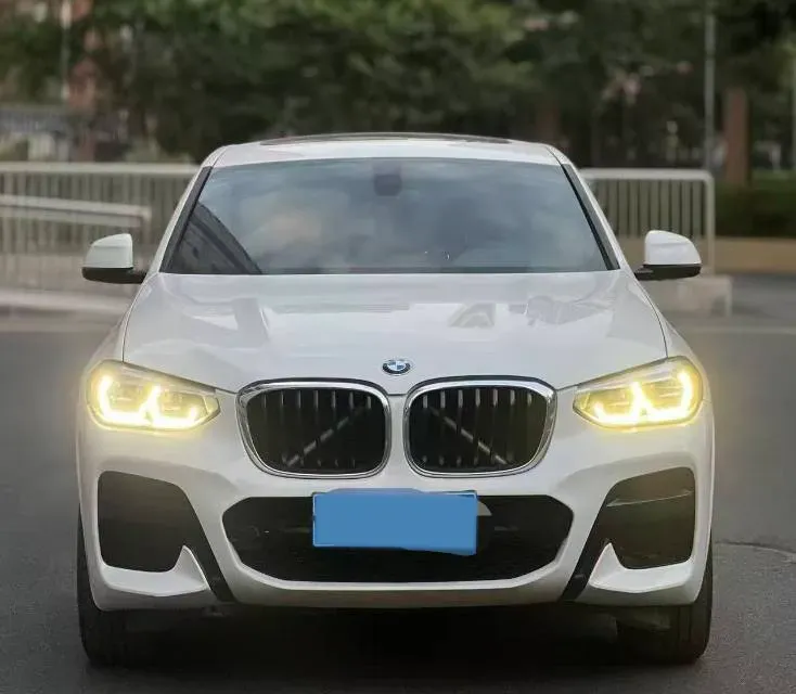 2019 BMW X4 2.0T 184HP L4 8AT,autocango,china used car exporter,china ev exporter,chinese used car exporter,chinese used ev exporter