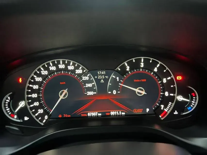 2019 BMW X4 2.0T 184HP L4 8AT,autocango,china used car exporter,china ev exporter,chinese used car exporter,chinese used ev exporter