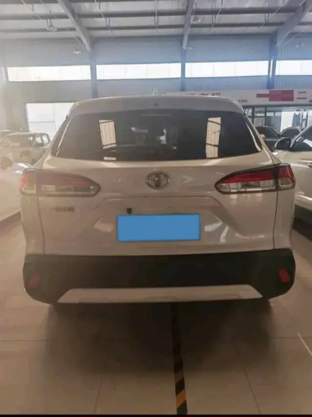 2022 TOYOTA COROLLA thumbnail 3