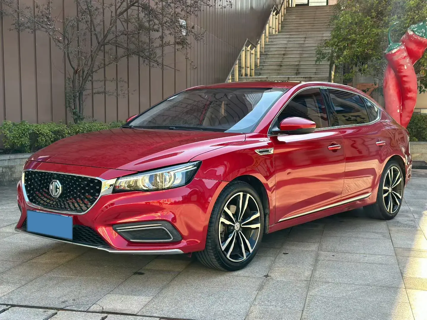 2018 MG 6 view 1