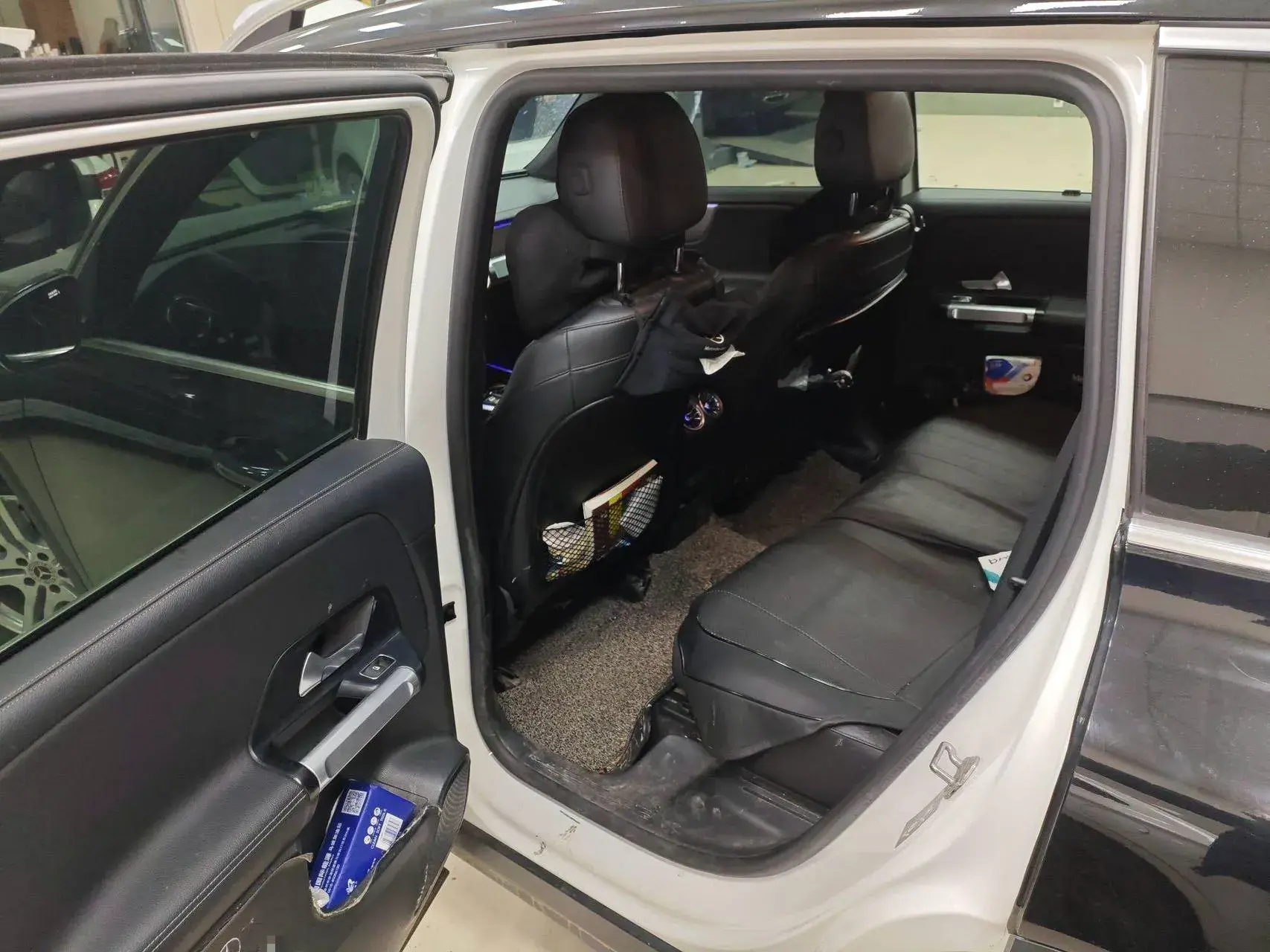 2020 MERCEDES-BENZ GLB thumbnail 4