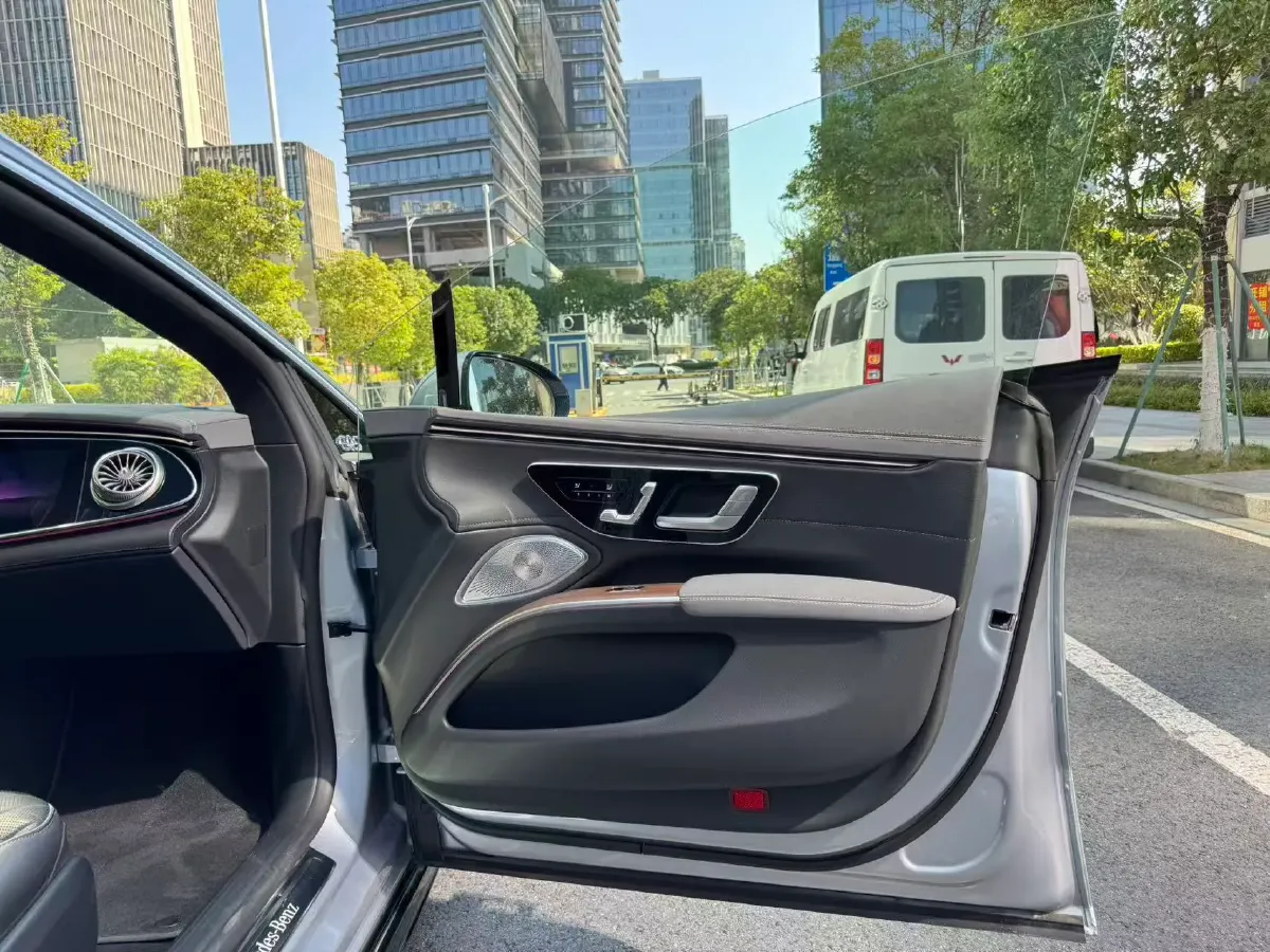 2022 Mercedes-Benz EQS Class BEV 111.8KWH,autocango,china used car exporter,china ev exporter,chinese used car exporter,chinese used ev exporter