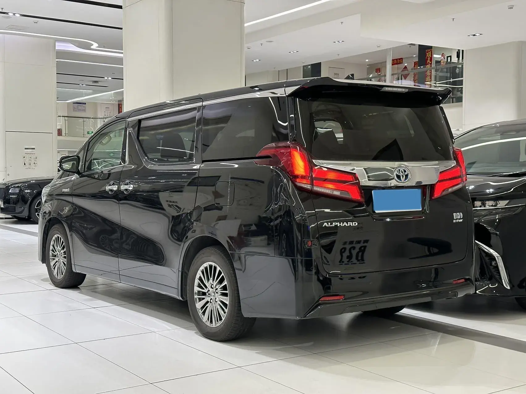 2021 TOYOTA ALPHARD thumbnail 3