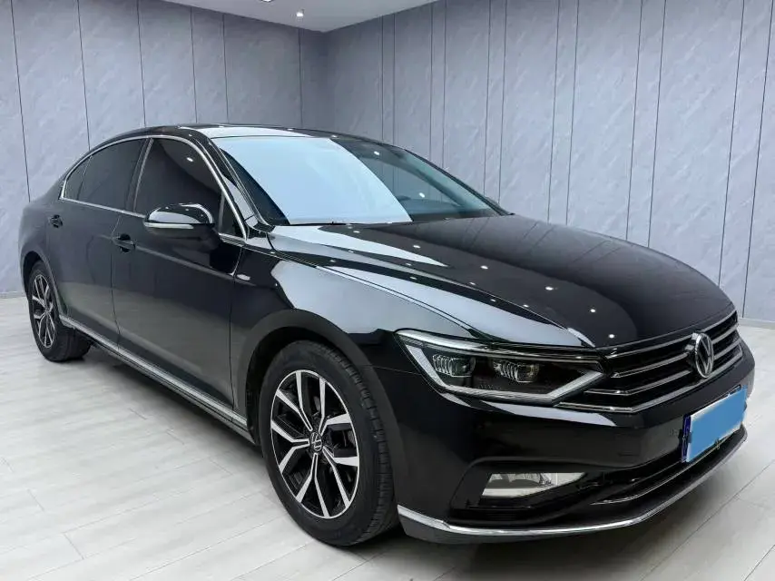 2020 VOLKSWAGEN MAGOTAN thumbnail 2