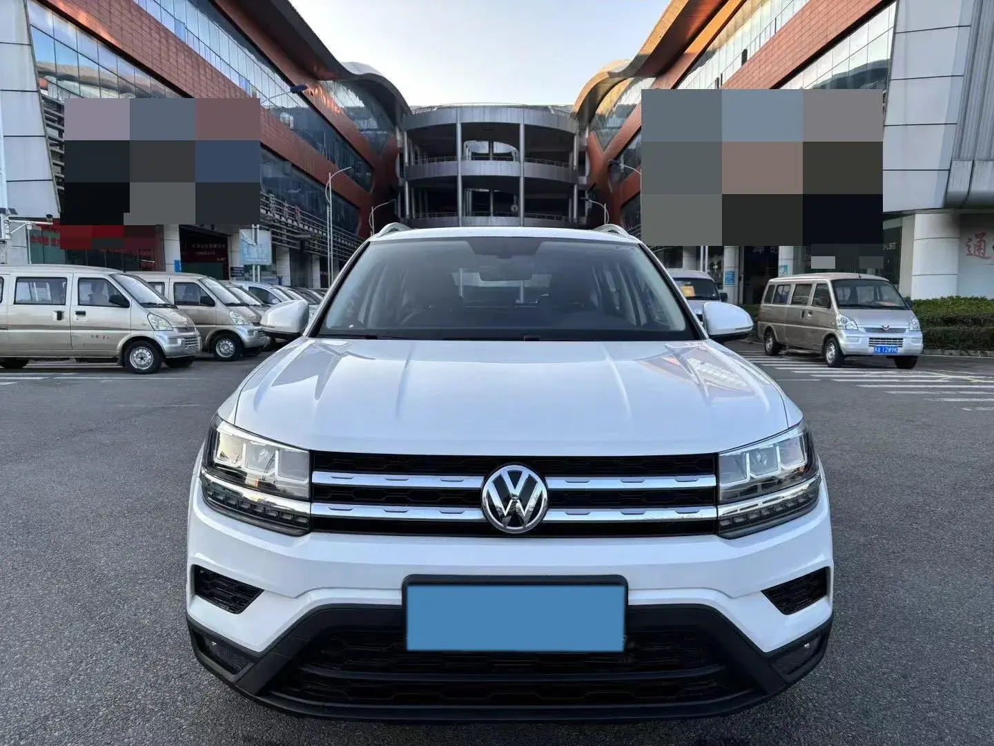 2019 VOLKSWAGEN THARU thumbnail 2