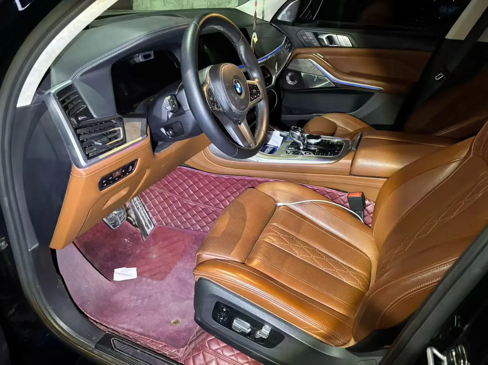 2021 BMW X7 thumbnail 2