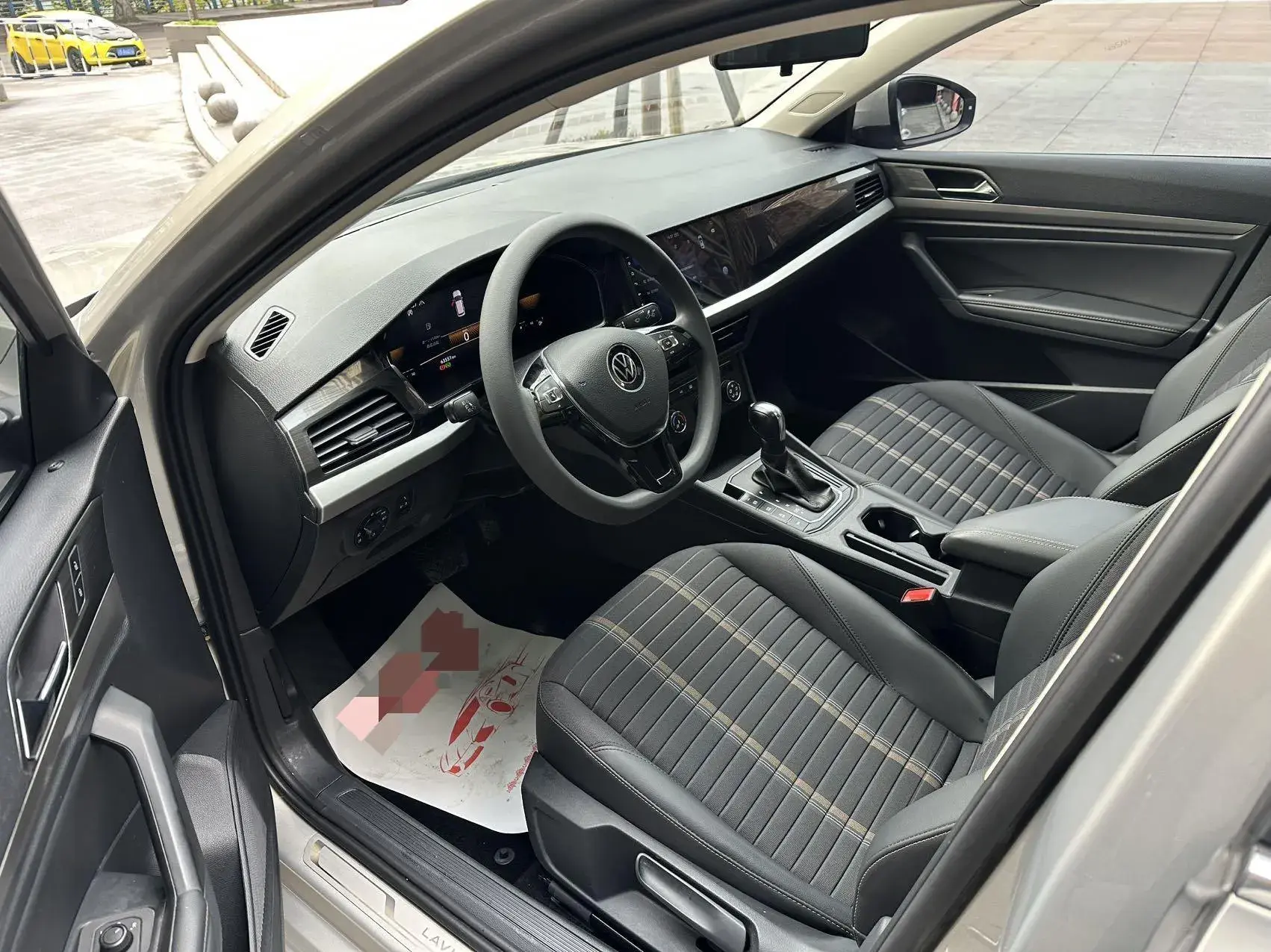 2021 VOLKSWAGEN LAVIDA thumbnail 3