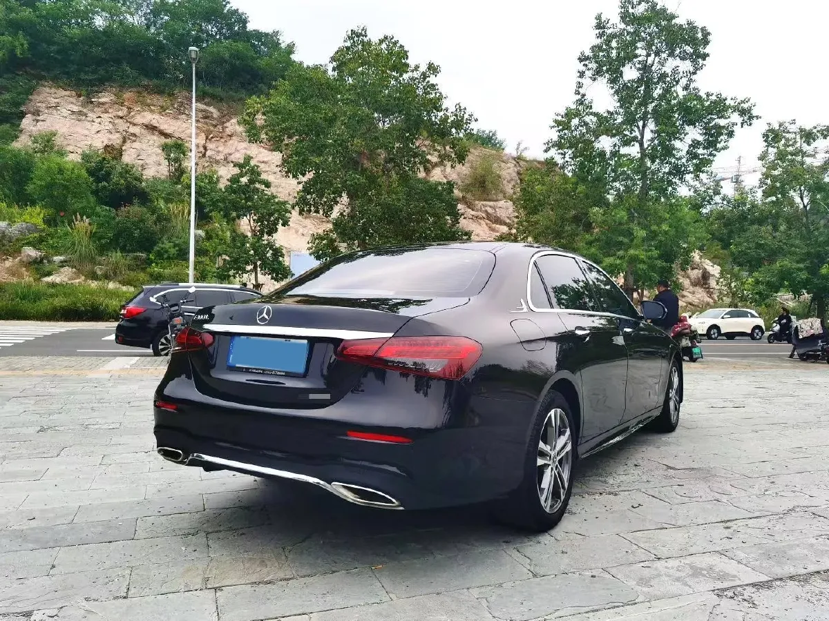 2022 Mercedes-Benz E Class 2.0T 197HP L4 9AT,autocango,china used car exporter,china ev exporter,chinese used car exporter,chinese used ev exporter