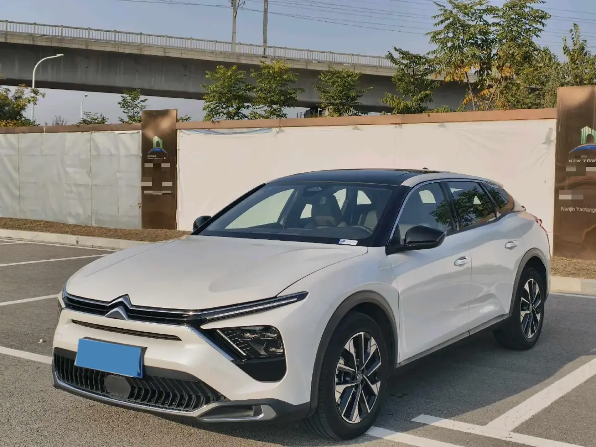 2023 Citroen C5 X 1.6T 175HP L4 8AT