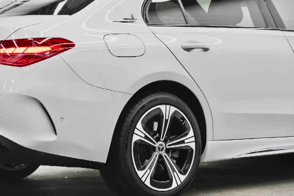 2022 MERCEDES-BENZ C thumbnail 4