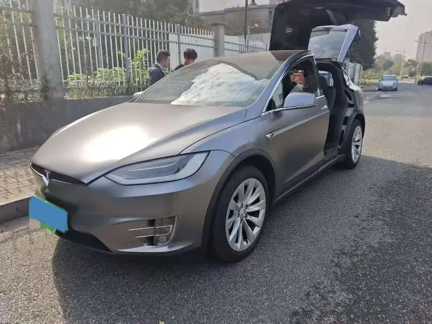 2017 TESLA MODEL view 1