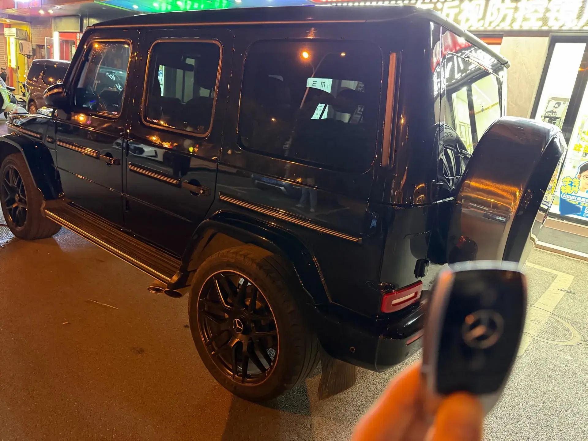 2020 MERCEDES-BENZ G thumbnail 3