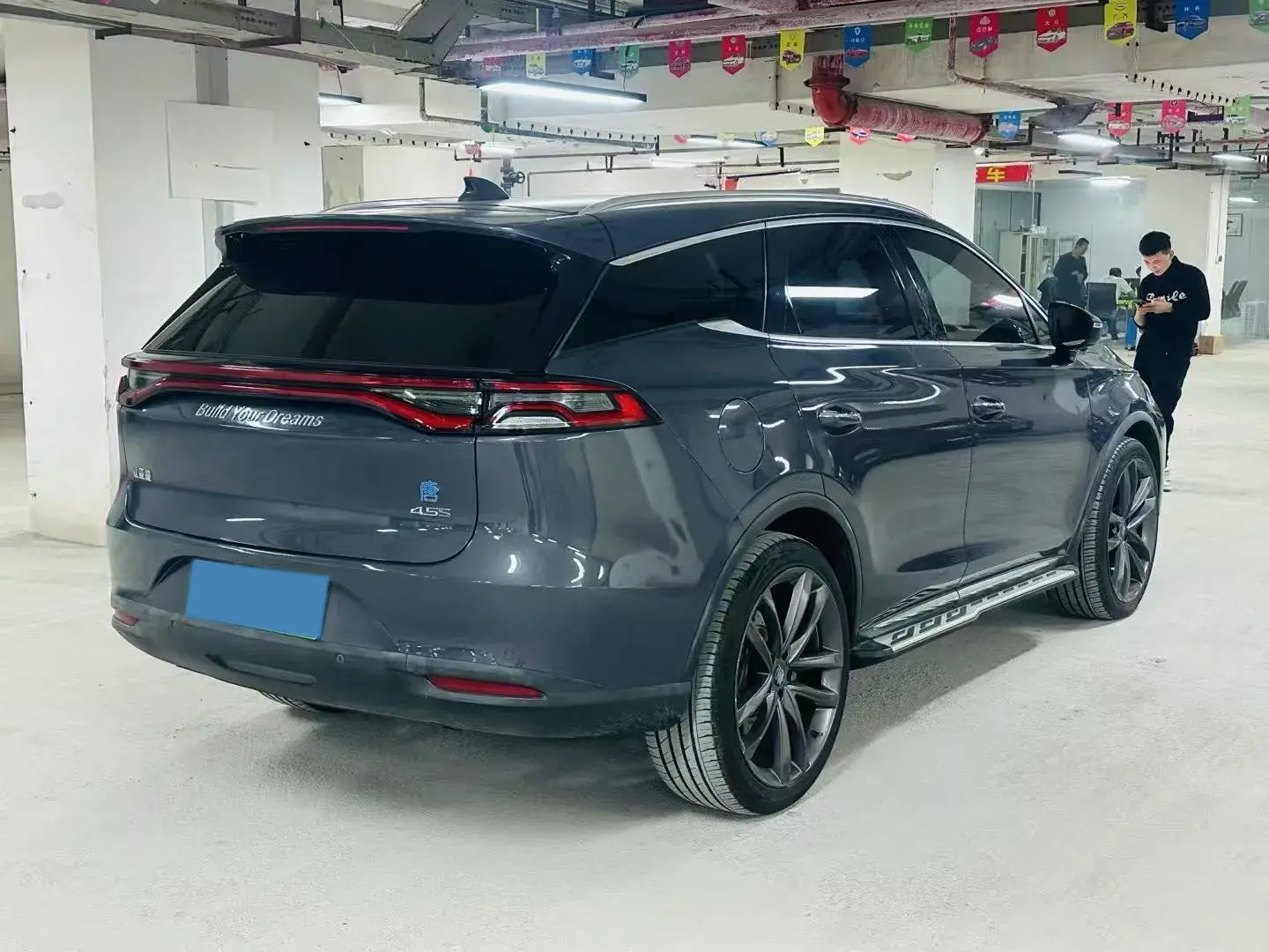 2018 BYD TANG view 1