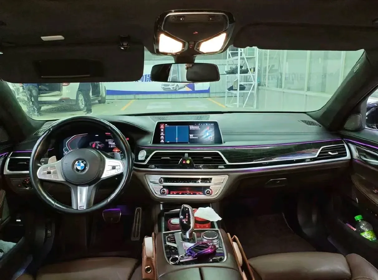 2021 BMW 7 Series 2.0T 265HP L4 8AT,autocango,china used car exporter,china ev exporter,chinese used car exporter,chinese used ev exporter