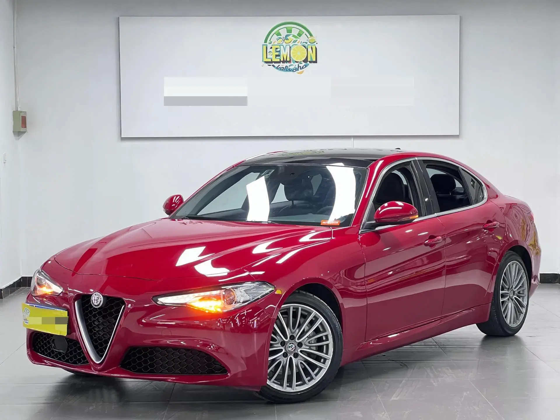 2017 ALFA ROMEO view 1