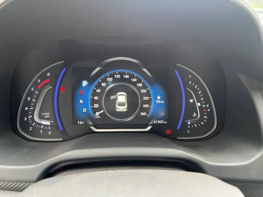 2020 HYUNDAI ELANTRA thumbnail 2