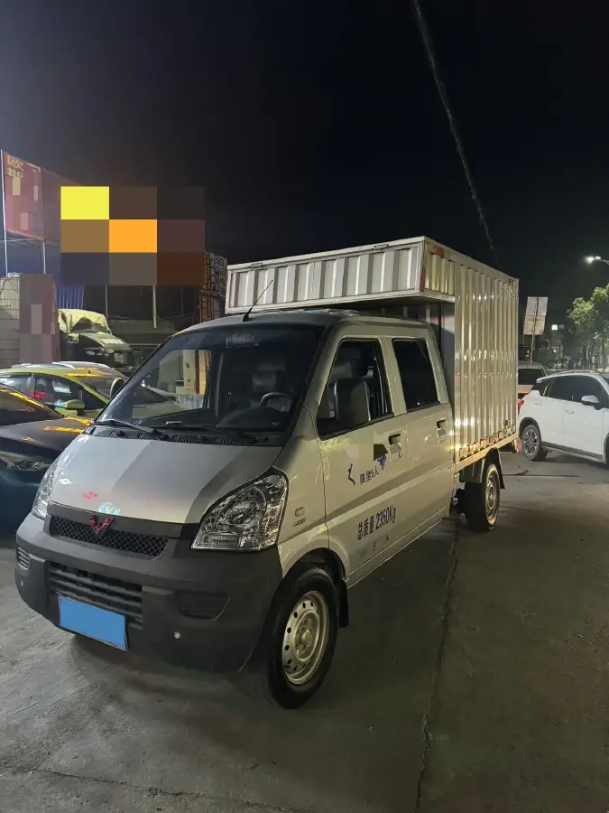 2021 WuLing RongGuang Mini Truck 1.5L 99HP L4 5MT