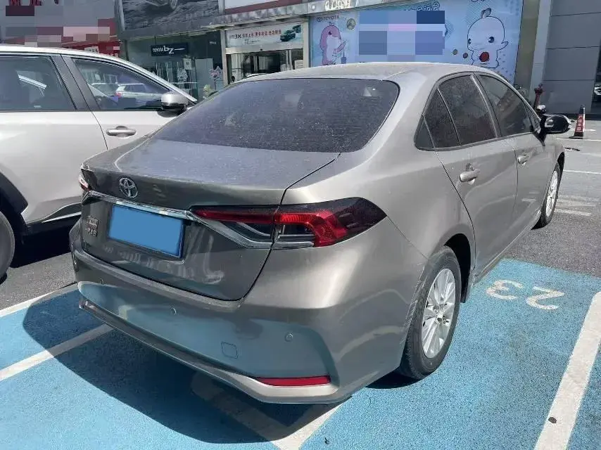 2021 TOYOTA COROLLA thumbnail 2