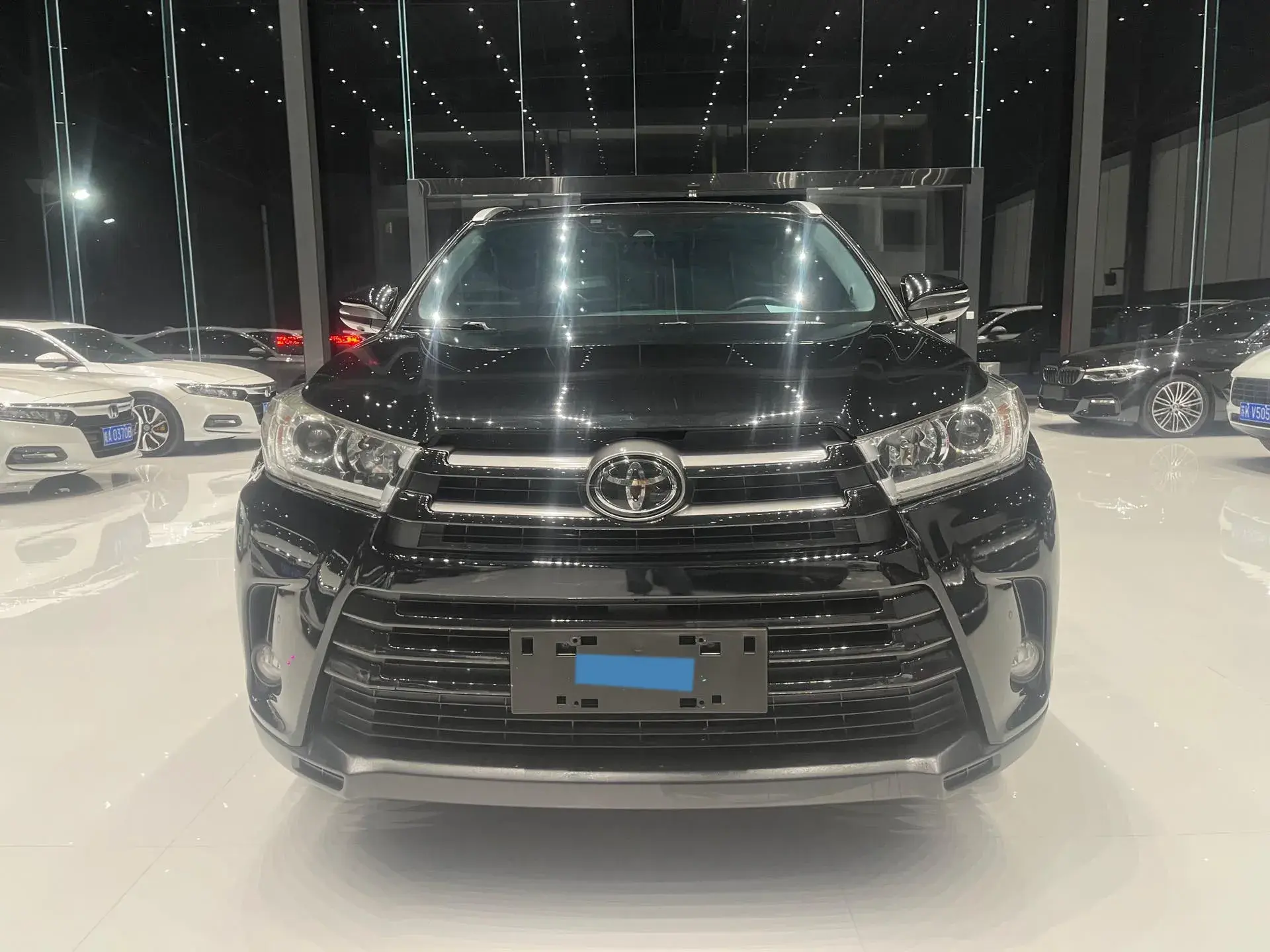 2018 TOYOTA HIGHLANDER thumbnail 2