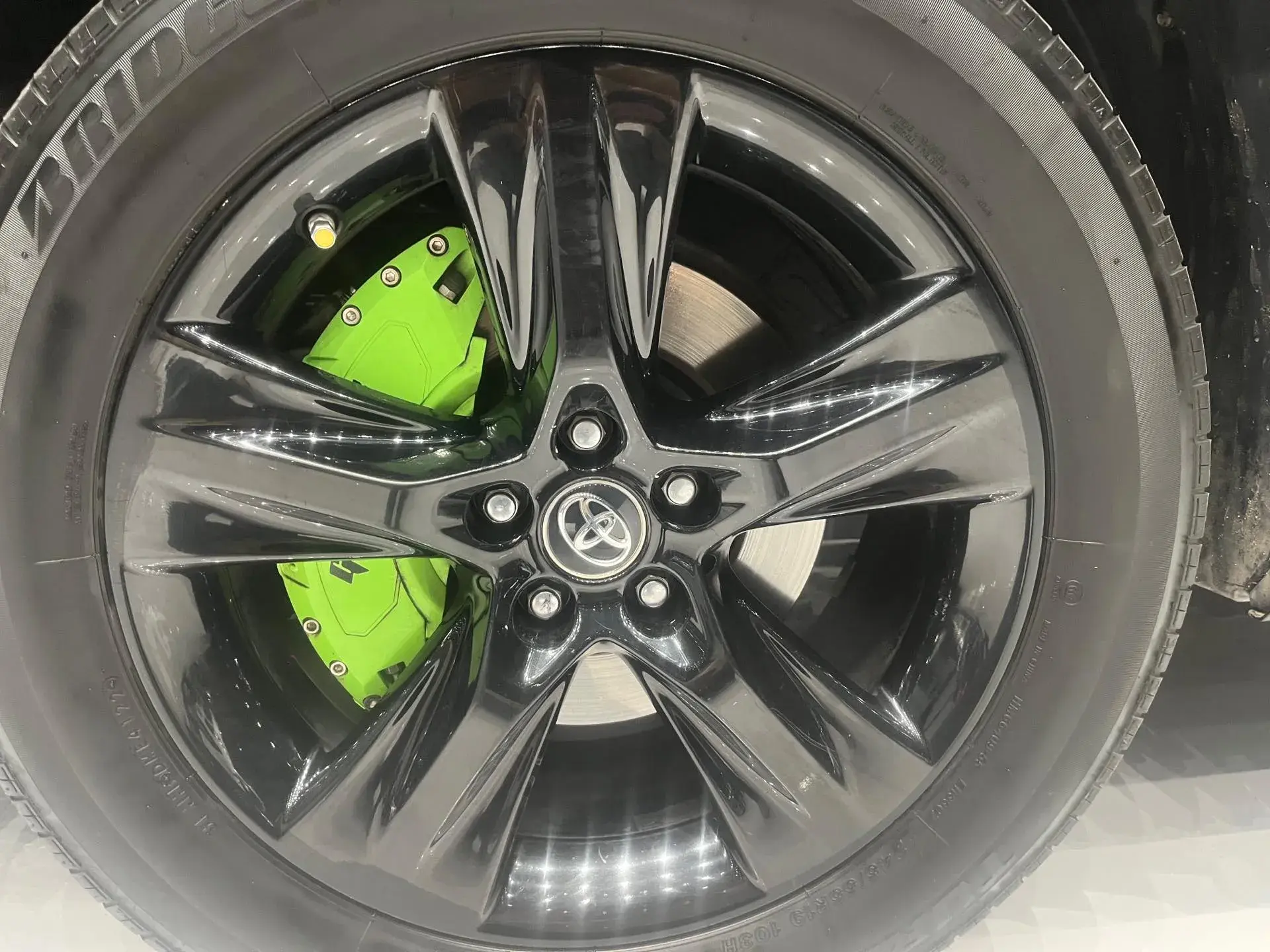 2018 TOYOTA HIGHLANDER thumbnail 3