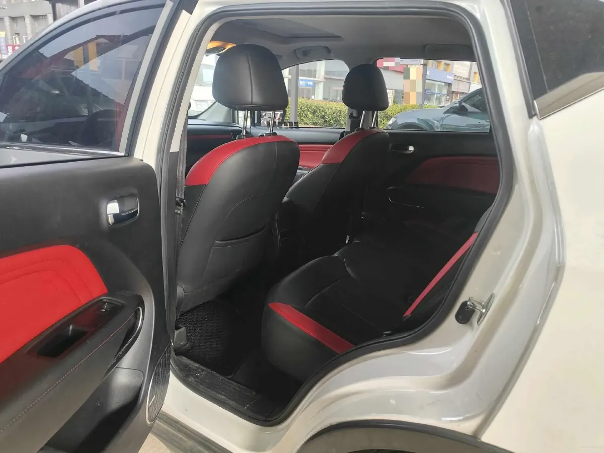 2021 GAC Trumpchi GS3 1.5T 169HP L4 6AT,autocango,china used car exporter,china ev exporter,chinese used car exporter,chinese used ev exporter